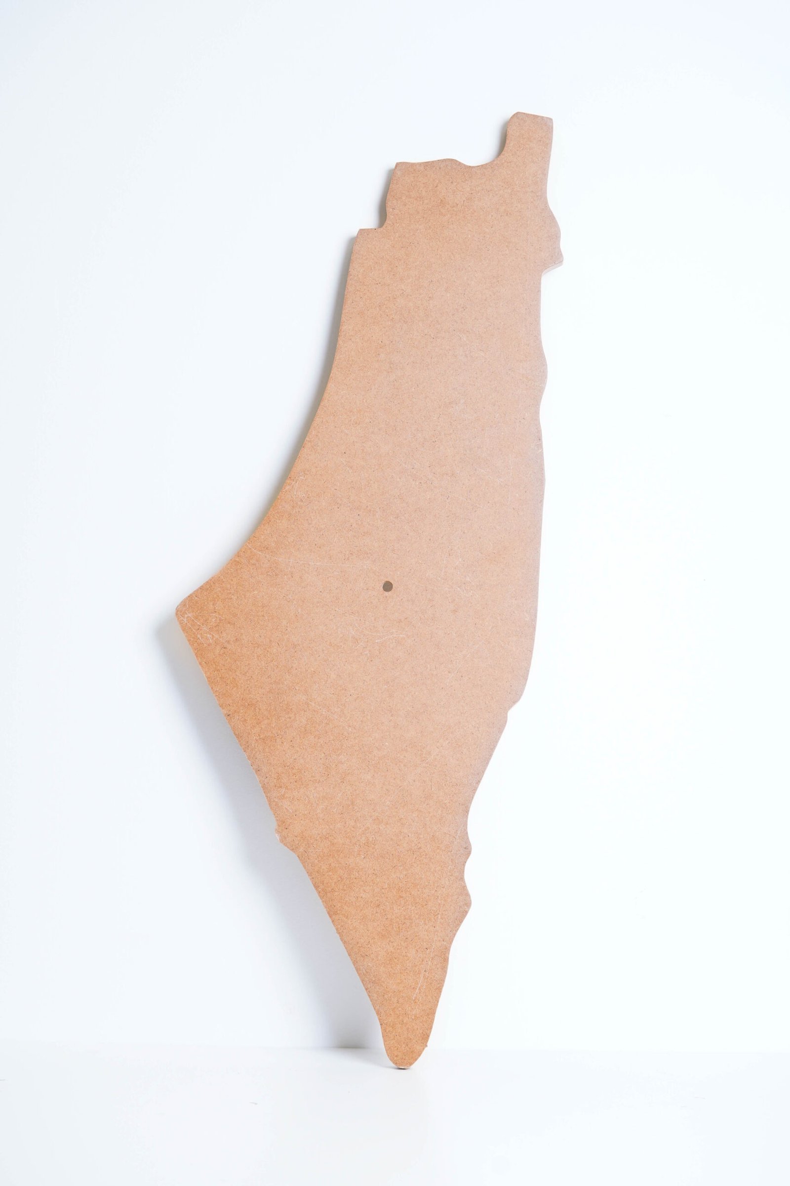 DSC04054 قاعدة ساعة خشبية – خارطة فلسطين طول 100 سم - الصورة 1