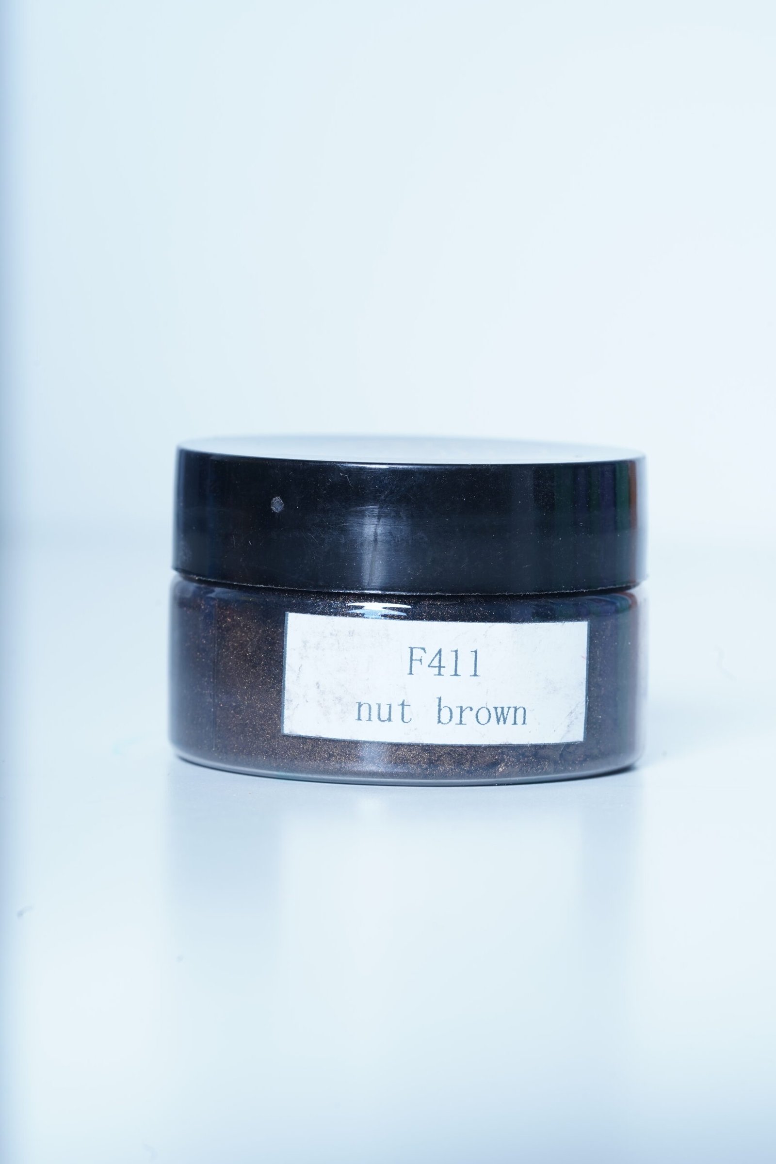 DSC05992 ملون مايكا لون بني غامق Nut Brown - 500g - الصورة 1