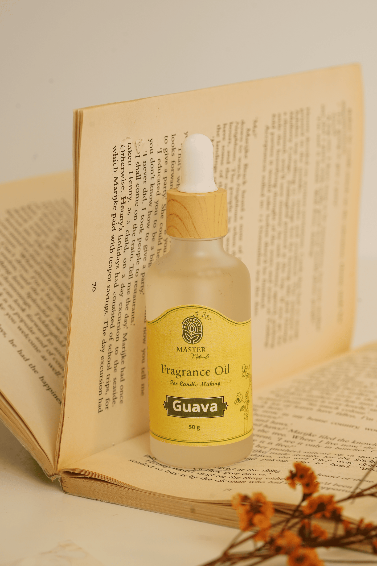 guava 50 زيت عطري لصناعة الشمع - جوافة | Guava - الصورة 1