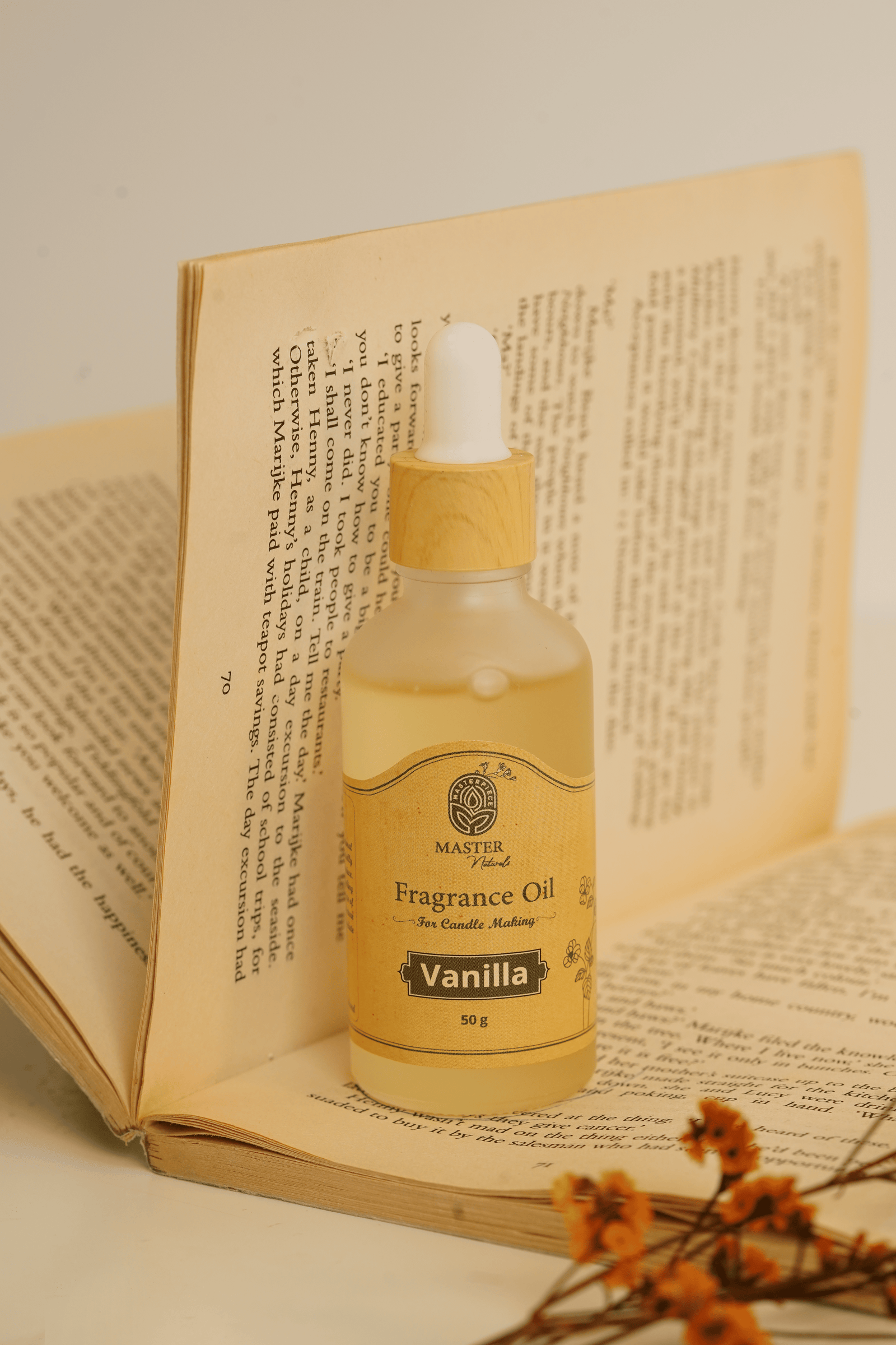 vanilla 50 زيت عطري لصناعة الشمع - فانيلا | Vanilla - الصورة 1