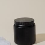 وعاء اسود غطاء اسود 120مل