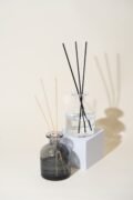 ⁦10 قطع اعواد معطر راتان – سادة اسود⁩ - الصورة ⁦2⁩