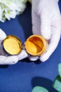 ⁦صبغة ريزن لطلاء الحواف - ذهبي | Metal Paste - Gold⁩ - الصورة ⁦2⁩